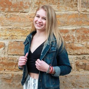 Meet your Posher, Maddi